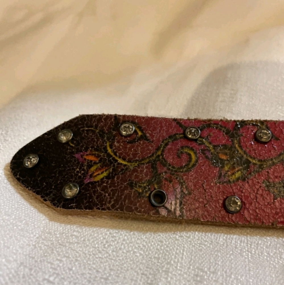 Ed Hardy For The World Rhinestone Studded Pink Black Tattoo Leather Belt Sz S-M - Picture 12 of 16